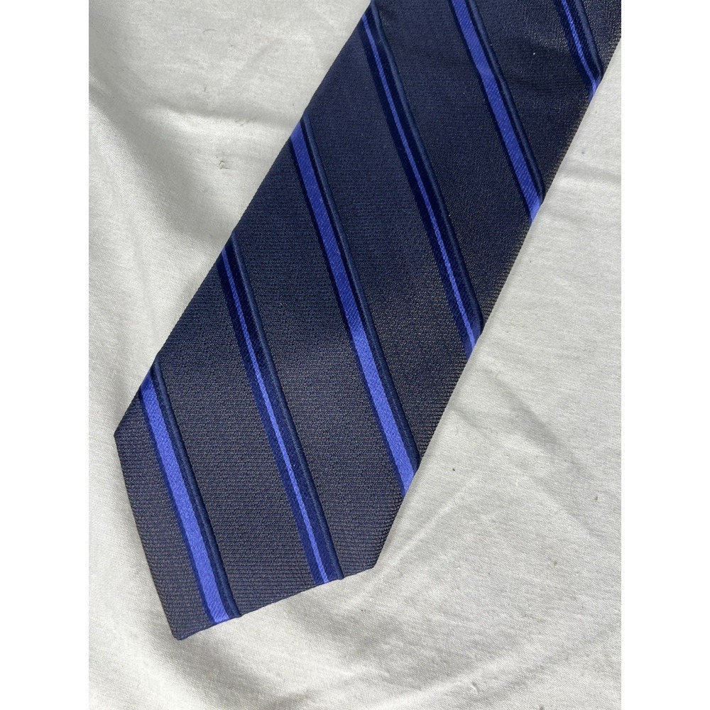 Haines & Bonner Of London Tie Blue Stripes All Silk Hand Made